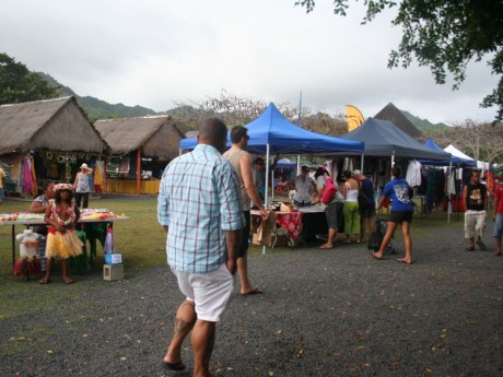 The Punanga Nui market